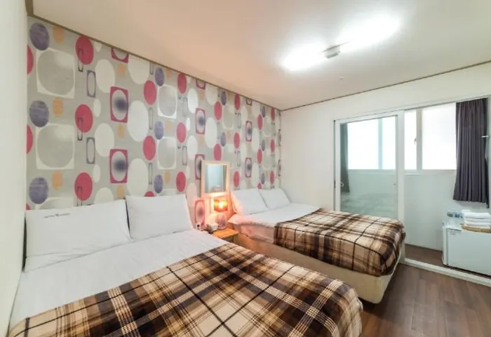 Alice Hostel