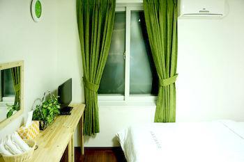 Alice Hostel *