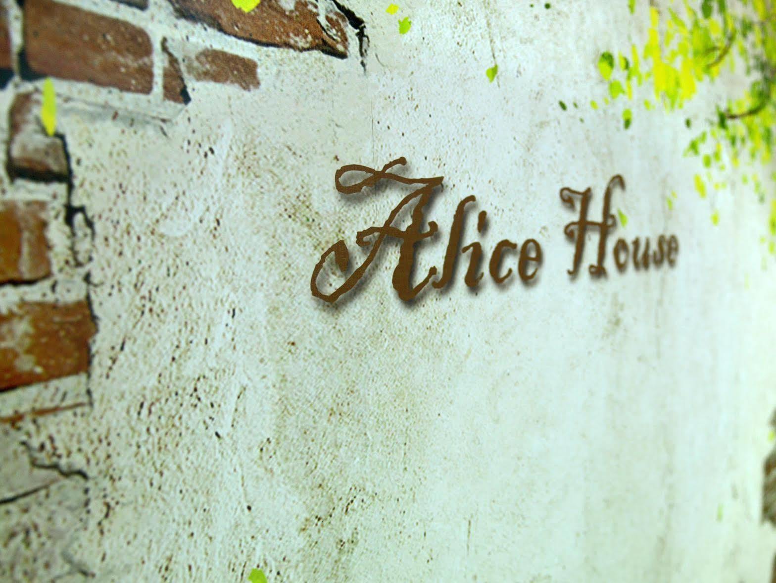 Alice Hostel Guest house *